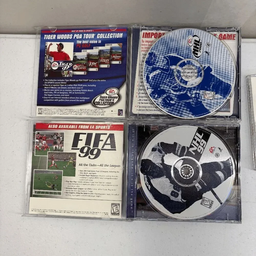 NHL 99 2000 Madden 99 2000 Monopoly 1995 Edition PC Games CD-ROM‎